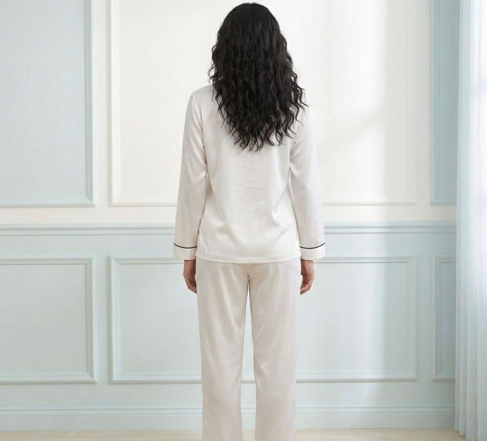 The Alabaster Equilibrium Set